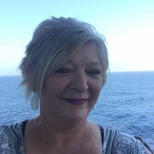 Meet your Posher, Karen